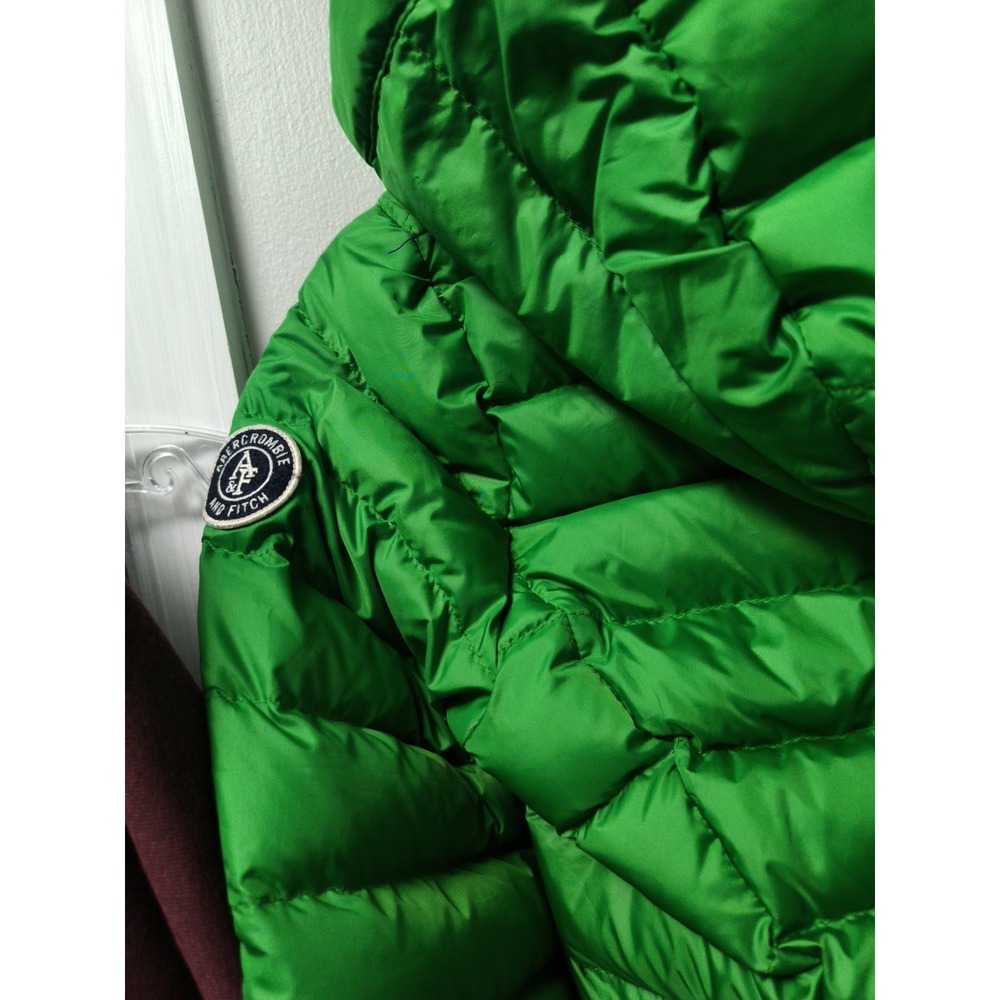Kids, Size Medium Abercrombie Fitch, Winter Puffer Coat  Green Zip Up With Hood - Picture 7 of 8